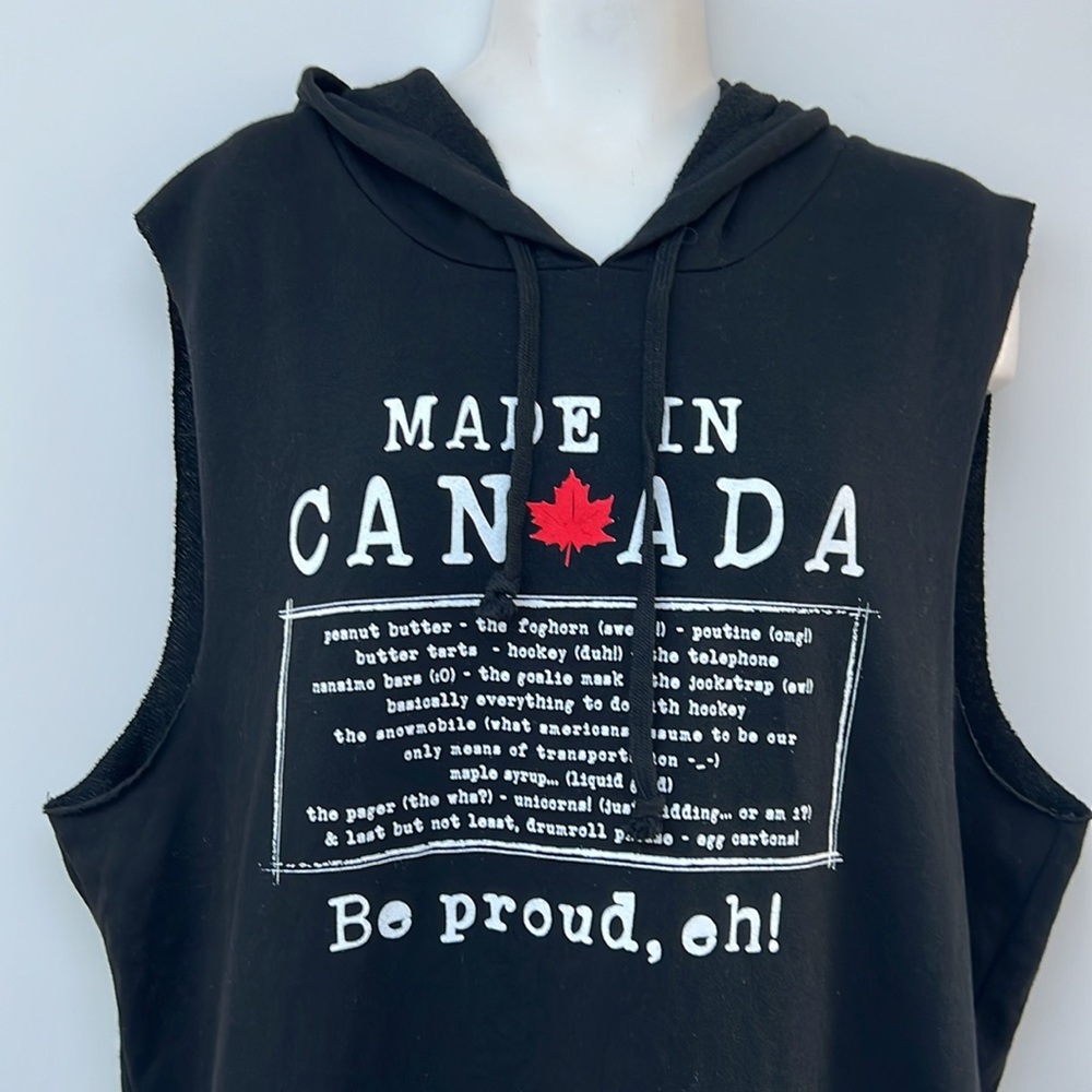 BLUENOTES | Black Sleeveless Vest Hoodie Sweater “Made in Canada “ - Picture 6 of 11